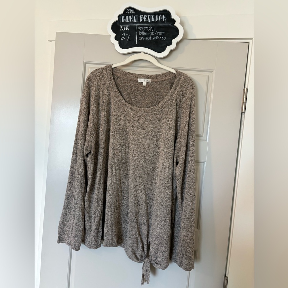 2x Nine Britton Billie tie-front brushed knit top
